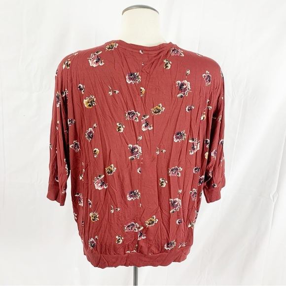 🌺Reitmans “The Relaxed” Burgundy Floral V-Neck Top Women’s XL🌺 - Picture 6 of 8
